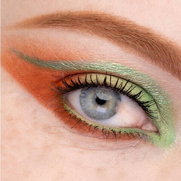 Urban Decay💚 - Picture 9 of 16